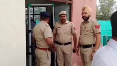 पंचकूला: कालका क्षेत्र अंतर्गत मेन बाजार में स्थित दुकान में अज्ञात चोरों ने चोरी की वारदात को दिया अंजाम, मामला हुआ दर्ज