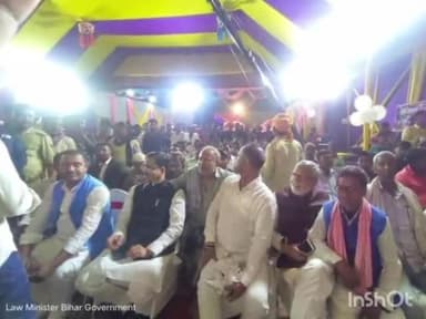 नरकटिया: बिहार सरकार के विधि मंत्री डॉ शमीम अहमद नरकटिया क्षेत्र में कई जगहों पर शादी समारोह में हुए शामिल