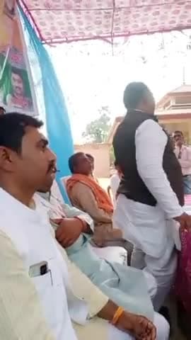 #राष्ट्रपति #द्रौपदी मुर्मू के #अभिभाषण पर आयोजित #तिवई #शक्तिकेंद्र पर #संगोष्ठी में रहा।