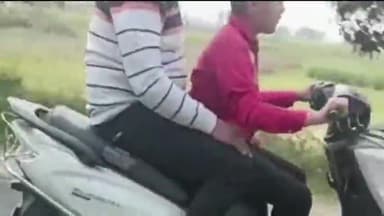 अमरोहा: जोया-अमरोहा रोड पर नाबालिग बच्चे का स्कूटी चलाते वीडियो सोशल मीडिया पर वायरल, जांच में जुटी यातायात पुलिस