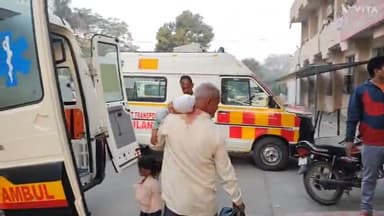 बहादुरगढ़: रोहद गांव के पास सड़क हादसे में घायल हुई एक बच्ची समेत 5 लोगों को पीजीआईएमएस रोहतक किया गया रेफर