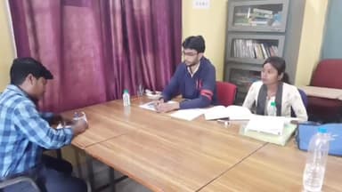 लोहरदगा: जिला नियोजनालय परिसर में भर्ती कैम्प का किया गया आयोजन, कुल 92 युवक-युवतियों ने लिया भाग