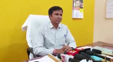 जगदलपुर: स्वच्छता दीदियों का मानदेय बढ़ाने बीजेपी ने सौंपा ज्ञापन,जगदलपुर नगर पालिक निगम आयुक्त दिनेश नाग ने दी जानकारी..