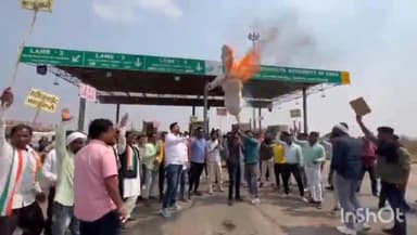 बस्तर: जनपद सदस्य के नेतृत्व में बस्तर वासियो ने किया धरना प्रदर्शन, एसडीएम ने टोल प्लाजा का किया सील