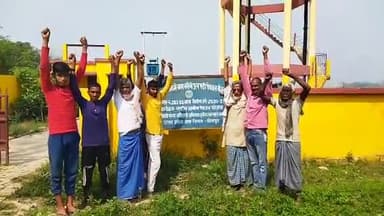 केराकत: सरौनी पूरब पट्टी गांव में उत्तर प्रदेश जल निगम द्वारा बनाई गई पानी टंकी एक साल से पड़ी बंद, ग्रामीणों ने किया प्रदर्शन