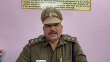 तिल्दा: राधा कृष्ण मंदिर के पास मोहभट्ठा पारा नेवरा में चाकू से हमले में एक युवक हुआ घायल, नेवरा पुलिस ने किया मामला दर्ज