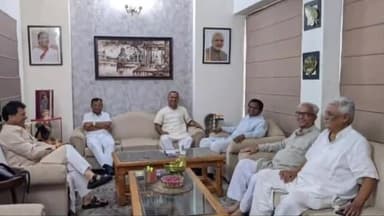 बाड़मेर: भाजपा के जिलाध्यक्ष स्वरूप सिंह खारा ने केंद्रीय मंत्री से की मुलाकात, जिले की समस्याओं को लेकर करवाया अवगत