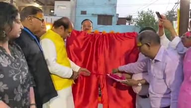 कानपुर: रतनलाल नगर में स्वतंत्रता संग्राम सेनानी के नाम पर एक मार्ग का लोकार्पण करने पहुंचे विधायक सुरेंद्र मैथानी