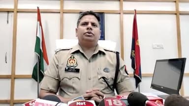 मुरादाबाद: नागफनी क्षेत्र में 12 मार्च को मौलाना तौकीर रजा द्वारा भड़काऊ भाषण देने के मामले में केस दर्ज, एसएसपी ने दी जानकारी