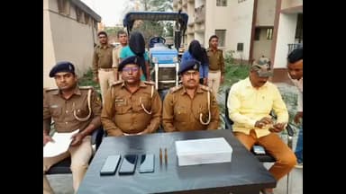 बेतिया: लौरीया रामनगर मुख्य मार्ग स्थित पैट्रोल पंप के पास से 2 अपराधियों को पुलिस ने किया गिरफ्तार, भेजा जेल