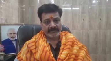 हरिद्वार: पूर्व मंडी अध्यक्ष संजय चोपड़ा ने बिरला घाट पर कहा- गंगा की निर्मलता को लेकर सरकार करे आयोग का गठन