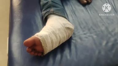 फिरोज़ाबाद: थाना दक्षिण क्षेत्र जैन मंदिर वाले रोड पर पेट्रोल पम्प के नजदीक पैदल जाते युवक को चार पहिया वाहन ने मारी टक्कर, घायल।