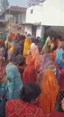 कोरांव: कोरांव के अंतरैला गांव निवासी इंटर कॉलेज के प्रवक्ता को ट्रक ने कुचला हुई मौत,शव घर पहुंचने पर परिवार में मचा कोहराम