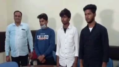 कांके: धनबाद से तीन साइबर अपराधियों को रांची सीआईडी की टीम ने किया गिरफ्तार