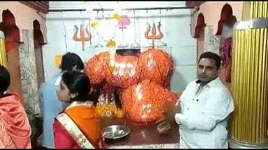 डग: शीतला सप्तमी पर डग में महिलाओं ने शीतला माता की पूजा कर सुख समृद्धि की कामना की, ठण्डे बासी भोजन का भोग लगाया