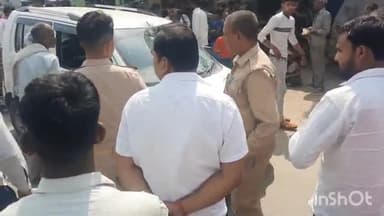 शाहबाद: शाहाबाद के इलाहाबाद बैंक के पास वैगनआर कार की टक्कर से बुजुर्ग साइकिल सवार दंपती घायल, अस्पताल में भर्ती