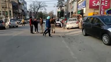 जगाधरी: जीएनजी कॉलेज रोड पर 2 लड़कों से पर्स और मोबाइल छीन कर आरोपी हुए फरार, पीड़ितों ने पुलिस को दी शिकायत