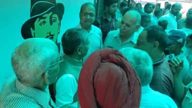 जगाधरी: योगेश नगर कॉलोनी के निवासियों ने समस्याओं को लेकर नगर निगम मेयर से उनके निवास पर की मुलाकात