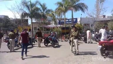 सारंगपुर: दूध तलाई मोहल्ले में दारू पीकर पति द्वारा पत्नी के साथ की गई मारपीट, पत्नी ने सारंगपुर थाने में की शिकायत