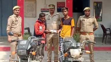 फैज़ाबाद: गोसाईगंज पुलिस ने दो चोरी की बाइक और मैरिज हॉल में चोरी हुए सामानों के साथ दो चोरों को किया गिरफ्तार