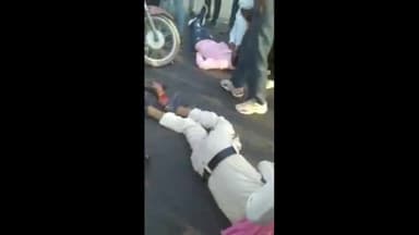 शिवपुरी नगर: NH27 दिनारा में दो बाइकों की टक्कर में दिनारा में पदस्थ आरक्षक व सैनिक सहित एक युवक गंभीर रूप से हुए घायल