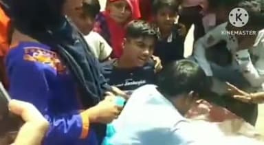 फरीदपुर: अलीगंज रमपुरा मार्ग पर बिशारतगंज के निकट पिकअप ने छात्र को मारी टक्कर, मौके पर हुई दर्दनाक मौत