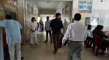 सिरोंज: शहर में अवैध रूप से संचालित प्राइवेट क्लीनिकों पर स्वास्थ्य विभाग करेगा कार्रवाई, बीएमओ अमित भेदिया ने दी जानकारी