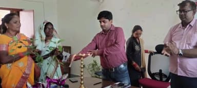 लोहरदगा: डीडीसी एस समीरा के निर्देश पर कुडू ब्लॉक के समीक्षा कक्ष में अंतर्राष्ट्रीय महिला दिवस समारोह हुई संपन्न