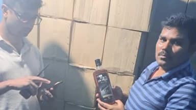 कांके: तिलता से भारी मात्रा में अवैध शराब ज़ब्त, शराब को बिहार सप्लाई किया जाना था