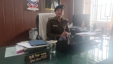 हरिद्वार: पेपर लीक प्रकरण में मुख्य आरोपी के भाई की हुई गिरफ्तारी, एसपी क्राइम रेखा यादव ने पुलिस कार्यालय रोशनाबाद में दी जानकारी