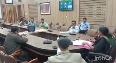 देहरादून: G-20 बैठक की तैयारियों की कलेक्ट्रेट में DM सोनिका ने की समीक्षा, कहा- सम्मेलन स्थल का वैकल्पिक मार्ग भी हो तैयार