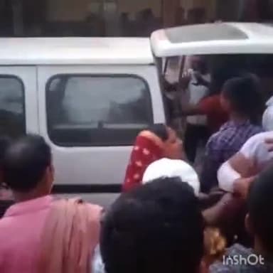 गोगरी: महेशखूंट थाना क्षेत्र अंतर्गत नारायण नर्सिंग होम में करूआ मोर निवासी मोहम्मद आलम का इलाज करने के दौरान हुई मौत