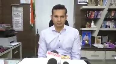 हुज़ूर: कलेक्टर ऑफिस में कलेक्टर अविनाश लावनिया ने खुले बोरिंग को प्रॉपर तरीके से क्लोज डाउन करने की कही बात