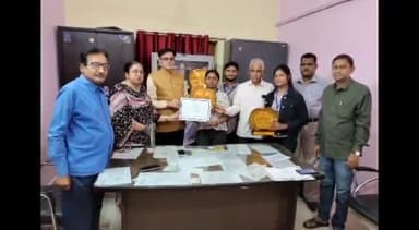 बेगूसराय: राष्ट्रीय सेवा योजना के राष्ट्रीय एकीकरण में GD कॉलेज ने लहराया परचम, प्राचार्य ने किया सम्मानित