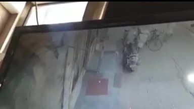 जगाधरी: कमानी चौक से दिनदहाड़े एक्टिवा लेकर चोर हुआ फरार, घटना सीसीटीवी कैमरे में हुई कैद