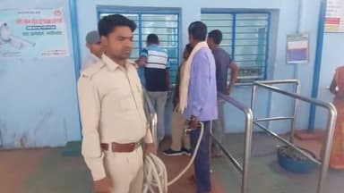 लखीसराय: जिले के आमहरा थाना पुलिस ने गुप्त सूचना के आधार पर छापेमारी के क्रम में दो वारंटी को किया गिरफ्तार