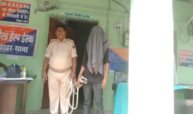 हरलाखी: मां की शिकायत पर सेम्हली गांव से खिरहर पुलिस ने शराब के नशे में हंगामा करते पुत्र को गिरफ्तार कर न्यायिक हिरासत में भेजा