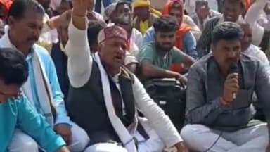 सिवनी: लखनादौन विधानसभा क्षेत्र में बरगी बांध से सिंचाई हेतु पानी दिए जाने की मांग को लेकर किसानों ने कलेक्टर को सौंपा ज्ञापन