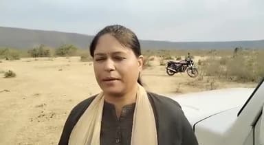 सिमरिया: पटोरी ग्राम में अतिक्रमण के खिलाफ की गई कार्रवाई, वन विभाग की एसडीओ डॉ कल्पना तिवारी ने दी जानकारी