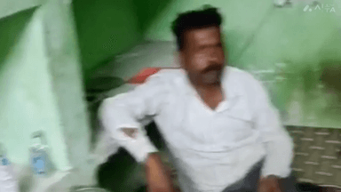 सिंगरौली: खुटार का विद्युत सब स्टेशन बन गया मयखाना, कर्मचारी का शराब पीते विडियो हुआ वायरल