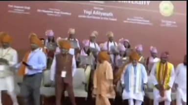 मुरादाबाद: मुख्यमंत्री योगी आदित्यनाथ पहुंचे मुरादाबाद के टीएमयू कॉलेज, चेयरमैन ने मुख्यमंत्री का किया स्वागत