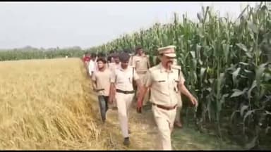 अररिया: चहटपुर में मकई के खेत में मिला अज्ञात युवक का शव, पुलिस ने पोस्टमार्टम के लिए शव को भेजा अस्पताल