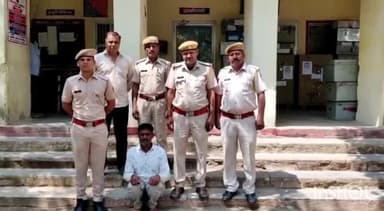 चित्तौड़गढ़: जवासिया फाटक के पास 340 ग्राम अवैध अफीम सहित एक आरोपी गिरफतार।