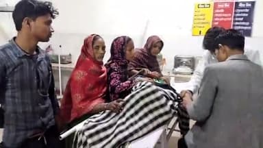 बदायूं: मझिया गांव में अपनी जगह में सरकारी टंकी लगवाने के विवाद में दो पड़ोसियों ने एक महिला को लात-घूसों से मारकर घायल किया