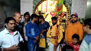 धौलपुर: खाटू श्याम मंदिर धौलपुर से रींगस के लिए पैदल यात्रा हुई रवाना