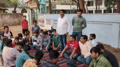 मांडू: रामनवमी पर्व को लेकर प हाई स्कूल कुजू के मैदान में बैठक कर बनाई गई कमेटी,नवमी की पूर्व संध्या पर निकाली जाएगी भव्य जुलूस