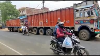 हलसी: हलसी से पुलिस ने तीन बालू लदे ओवर लोड ट्रकों को किया जब्त, संबंधित विभाग को कार्रवाई हेतु लिखा पत्र