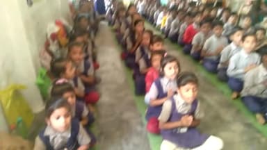 सरस्वती शिशु मंदिर देवनगर पुराना में हर शनिवार एवं मंगलवार को श्री वीर हनुमान जी महाराज चालीसा पाठ का आयोजन किया जाता है