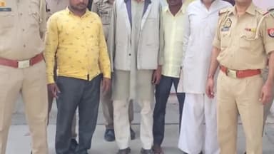 अमरोहा: पुलिस ने जिले भर में अभियान चलाकर विभिन्न धाराओं में वारंटी चल रहे 35 आरोपियों को किया गिरफ्तार, भेजा जेल