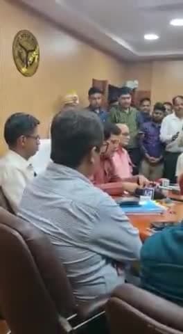 बिजली कर्मचारियों की हड़ताल खत्म, विद्युत आपूर्ति हुई बहाल, लोगों को मिली राहत।